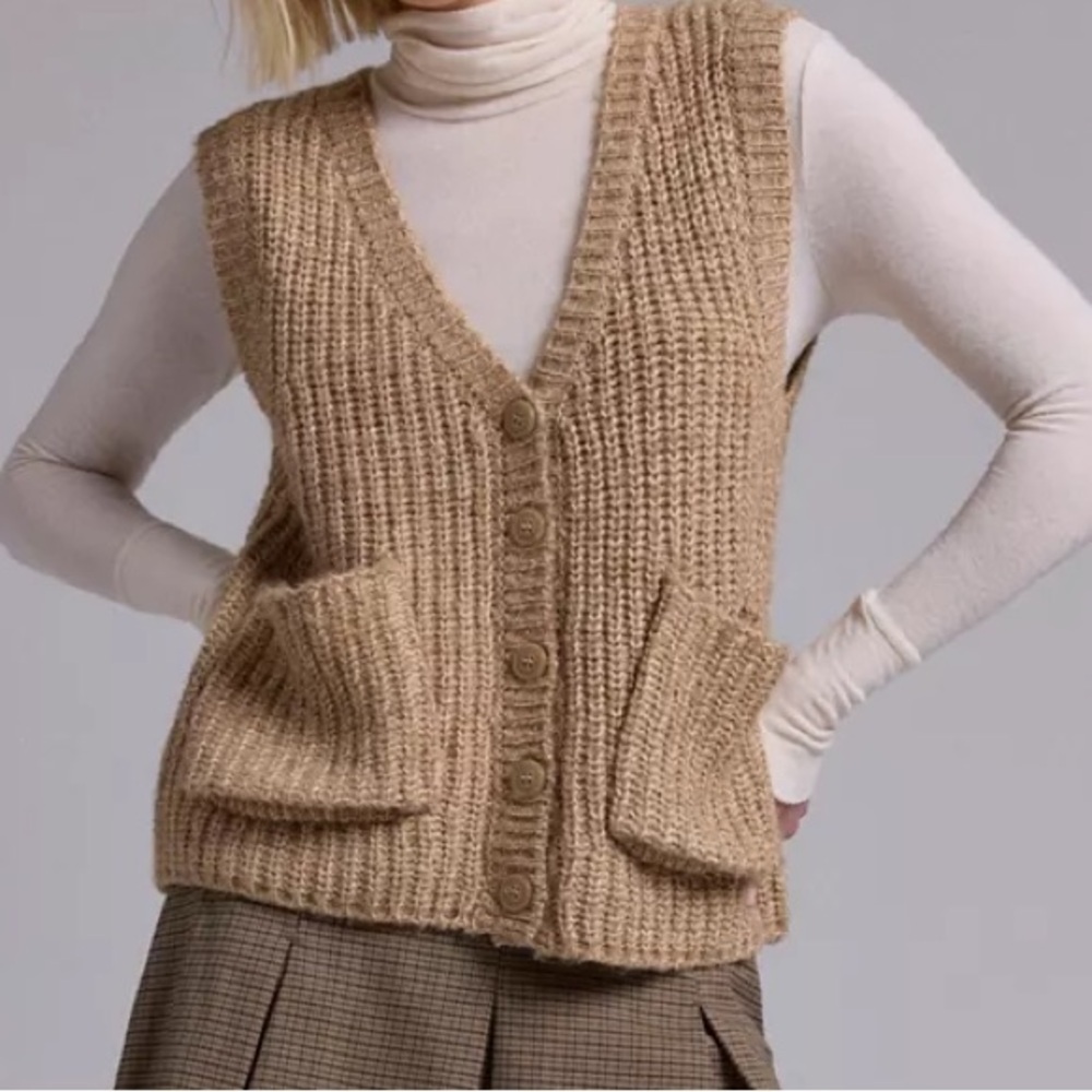 Urban Outfitters BDG Light Brown Knit Cardigan Sweater Vest Button Up
